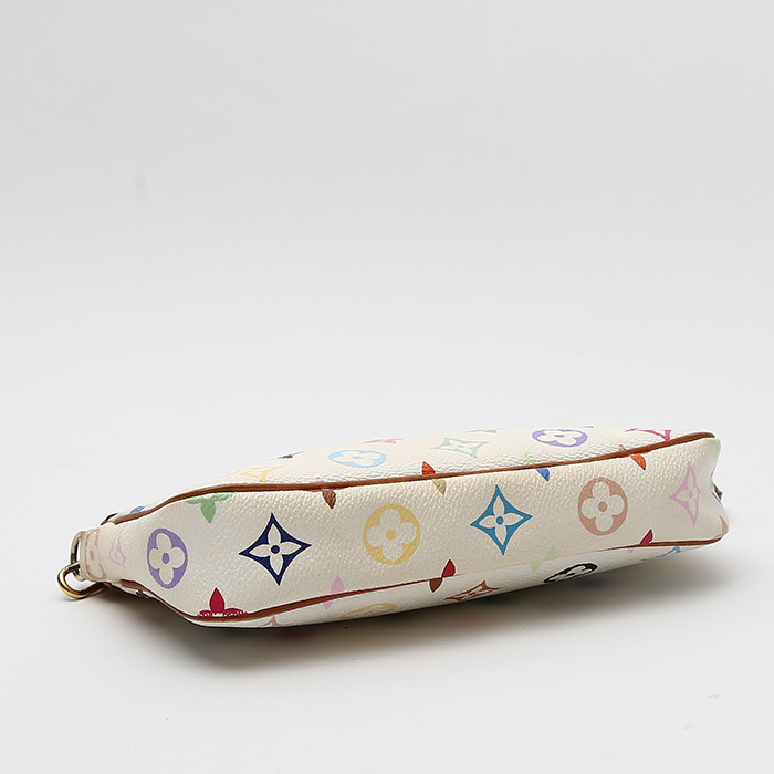 Louis Vuitton  Pochette accessoires pouch  in white monogram canvas  and natural leather - Detail D4