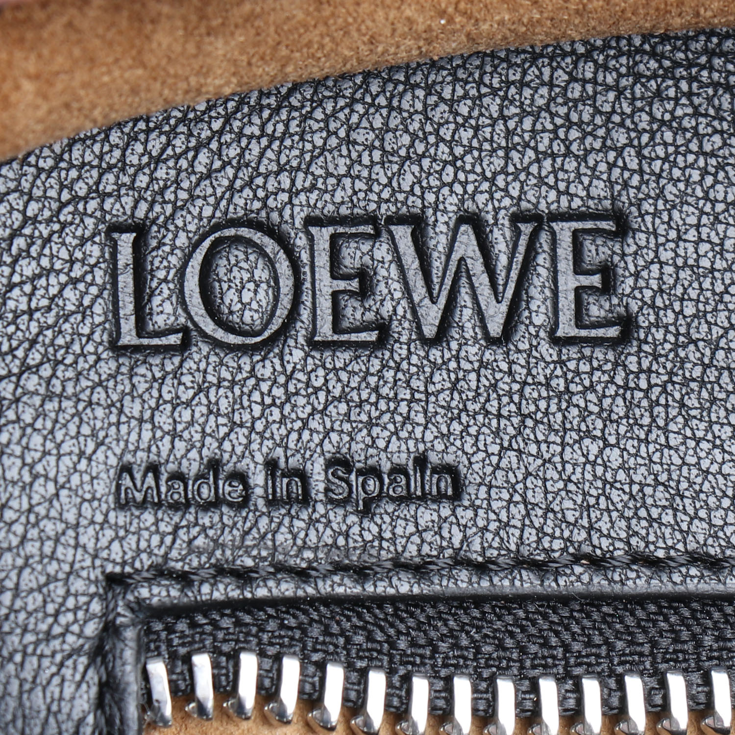 Sac à main Loewe  Amazona en cuir noir - Detail D3