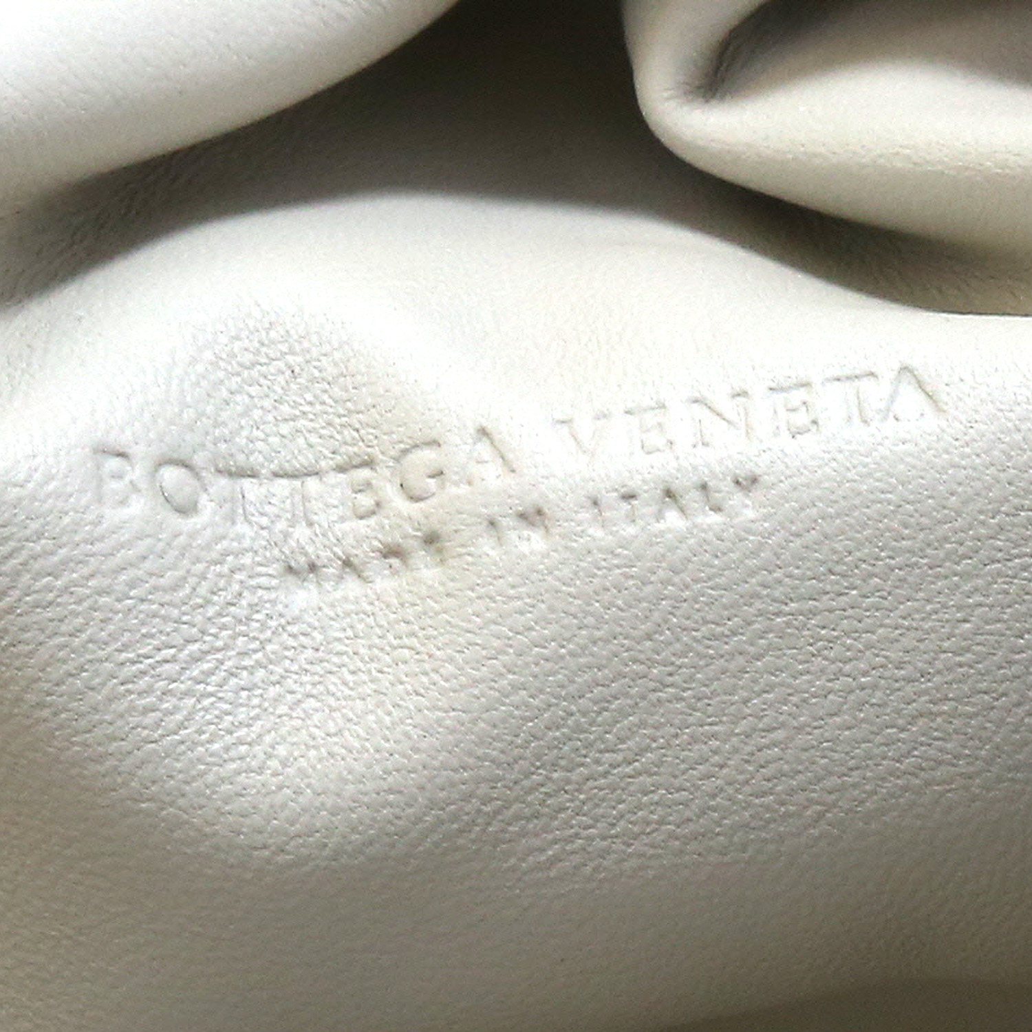 Borsa/pochette Bottega Veneta Pouch in pelle dorata - Detail D9