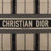 Sac cabas Dior  Book Tote en toile noire et beige - Detail D1 thumbnail
