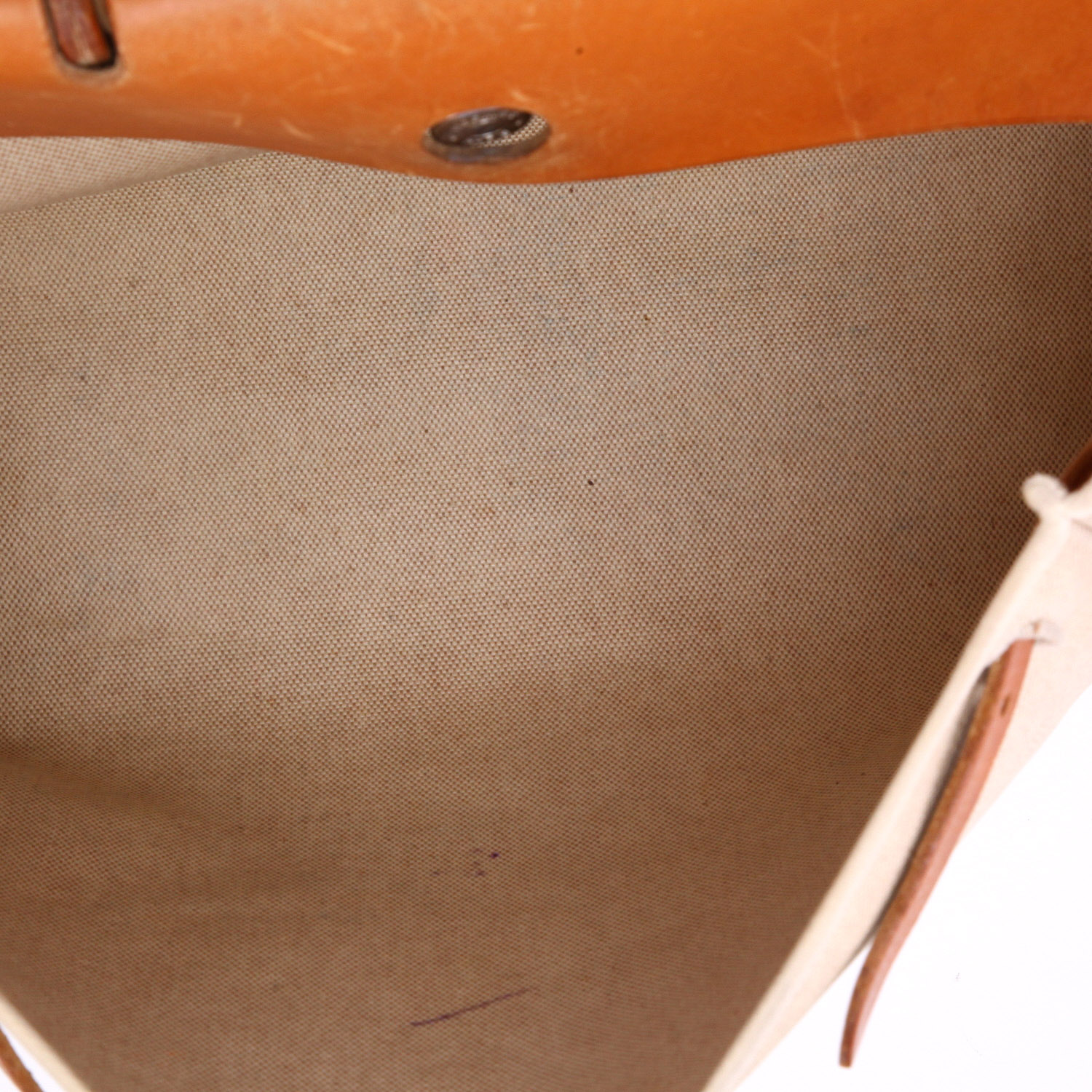 Hermès  Herbag bag worn on the shoulder or carried in the hand  in beige canvas  and natural Hunter cowhide - Detail D8
