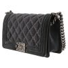 Chanel  Boy shoulder bag  in grey quilted velvet - Detail D3 thumbnail