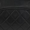 Bolso de mano Chanel  Vintage en cuero acolchado negro - Detail D1 thumbnail