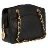 Chanel  Vintage handbag  in black quilted leather - Detail D6 thumbnail