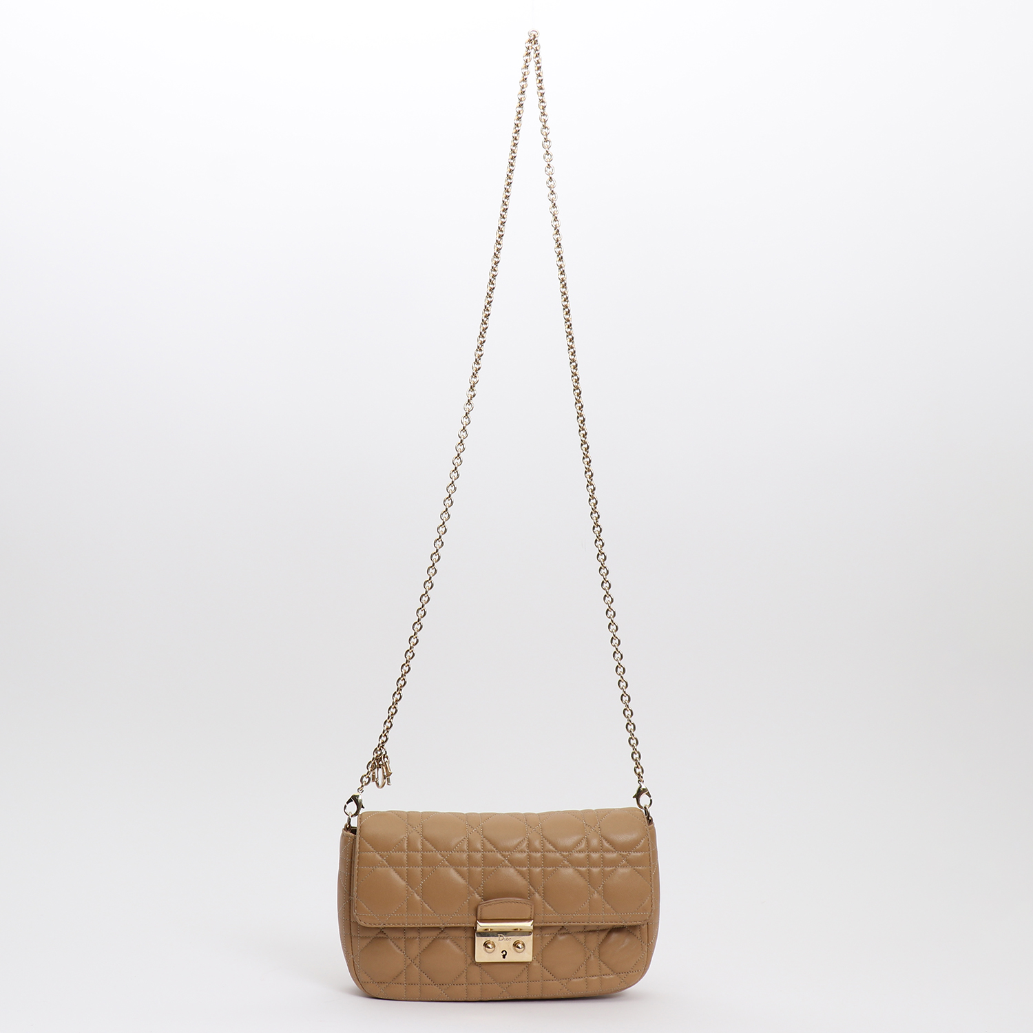 Sac bandoulière Dior  Wallet on Chain en cuir cannage beige - Detail D8