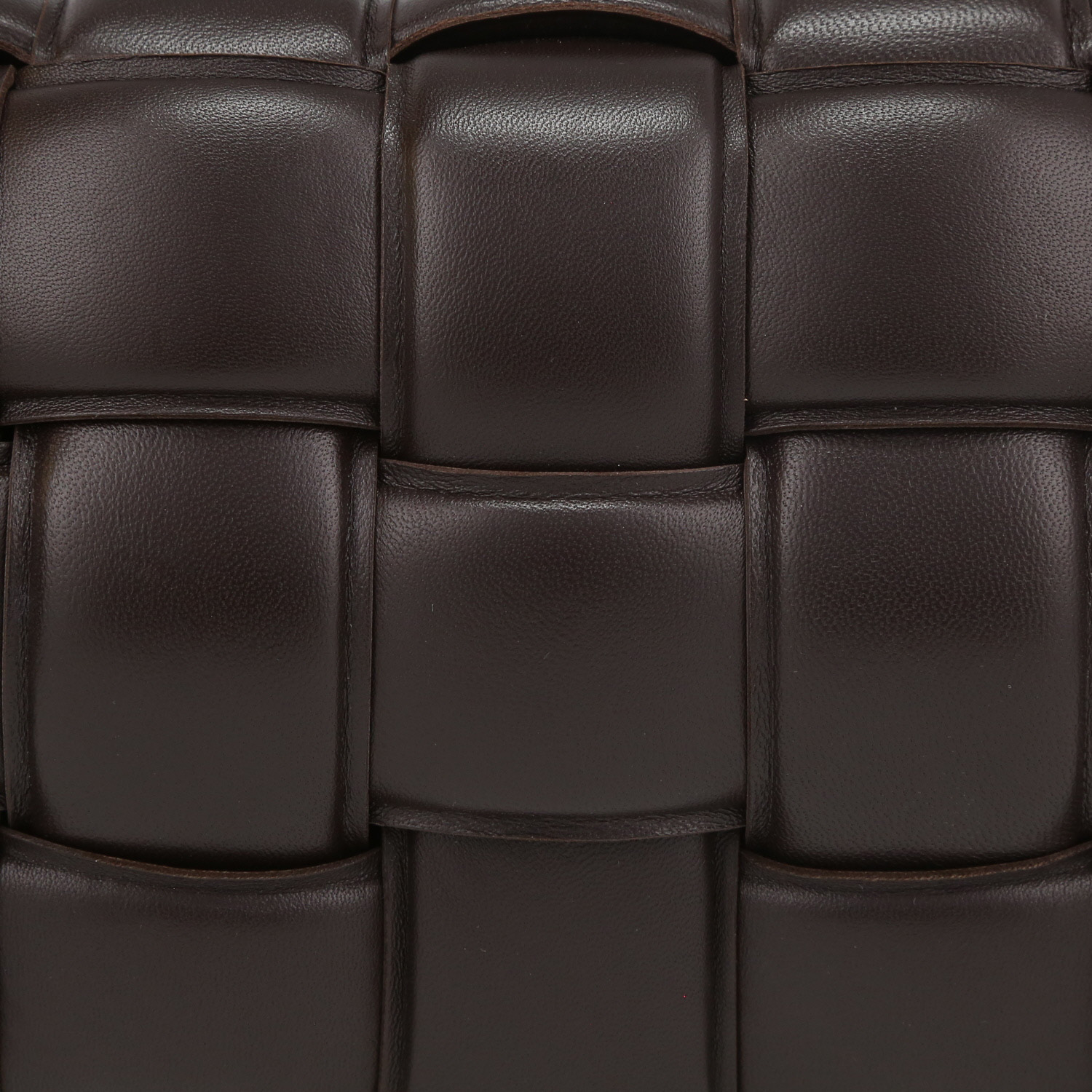Sac bandoulière Bottega Veneta  Padded Cassette en cuir intrecciato marron - Detail D1