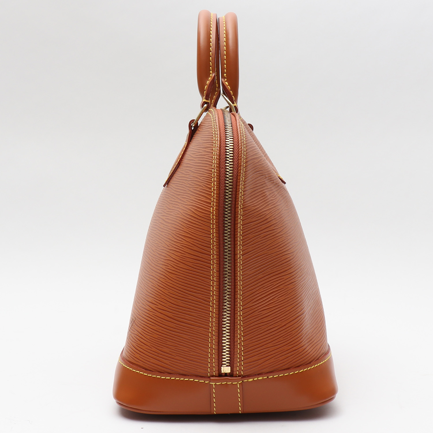 Bolso de mano Louis Vuitton  Alma en cuero Epi color oro - Detail D5