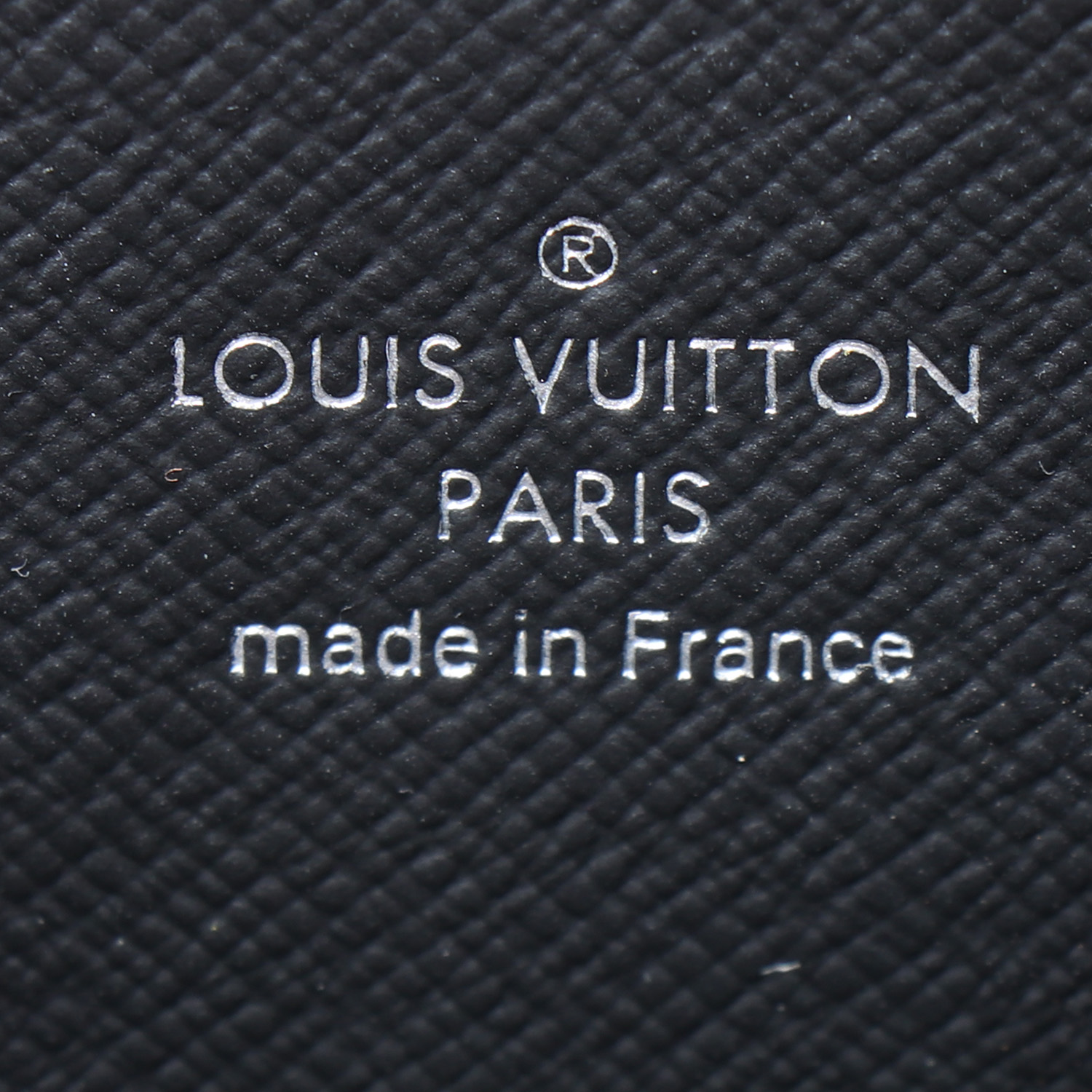 Louis Vuitton PocheToilette26 pouch in grey Graphite monogram canvas and natural leather - Detail D3