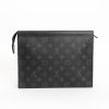 Louis Vuitton  PocheToilette26 pouch  in grey Graphite monogram canvas  and natural leather - Detail D7 thumbnail