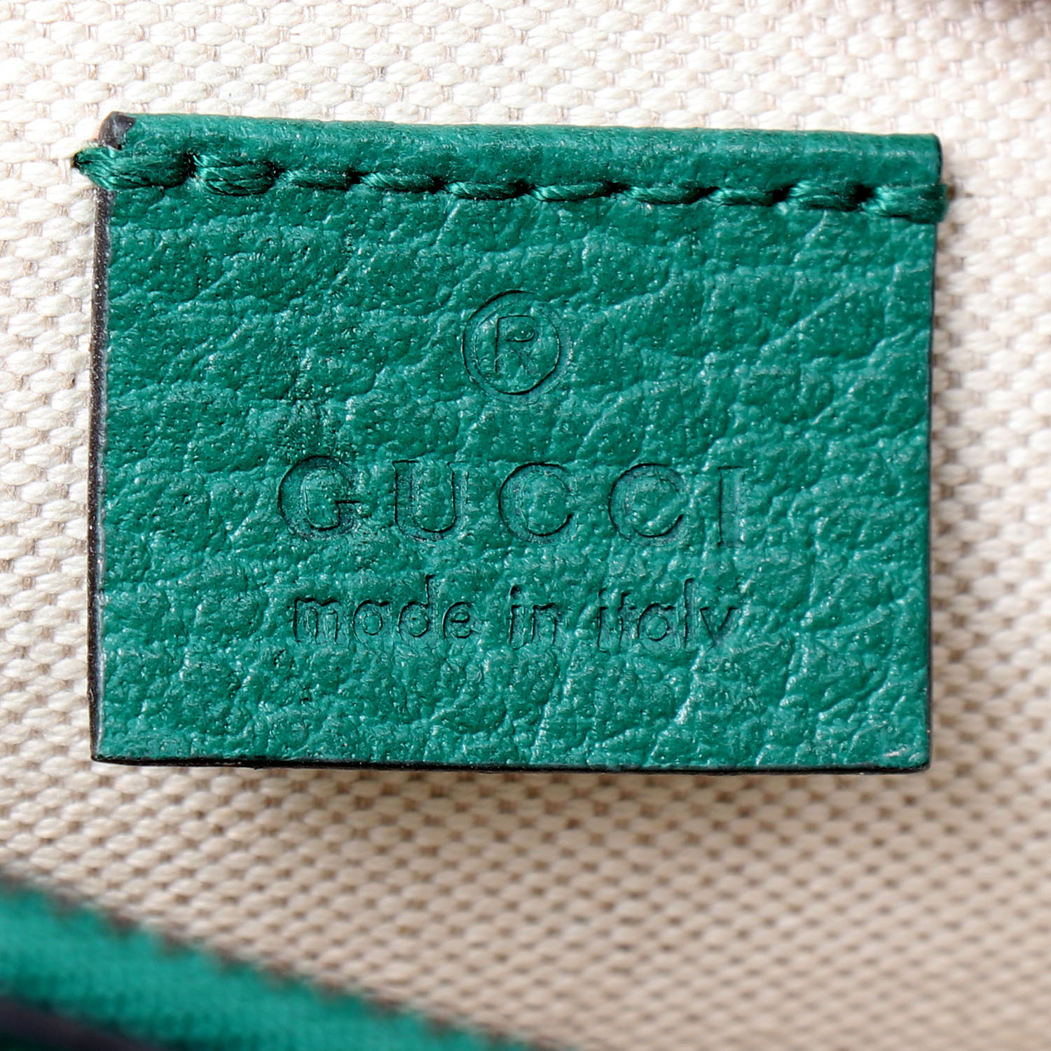 Gucci  Dionysus bag worn on the shoulder or carried in the hand  in green grained leather - Detail D3