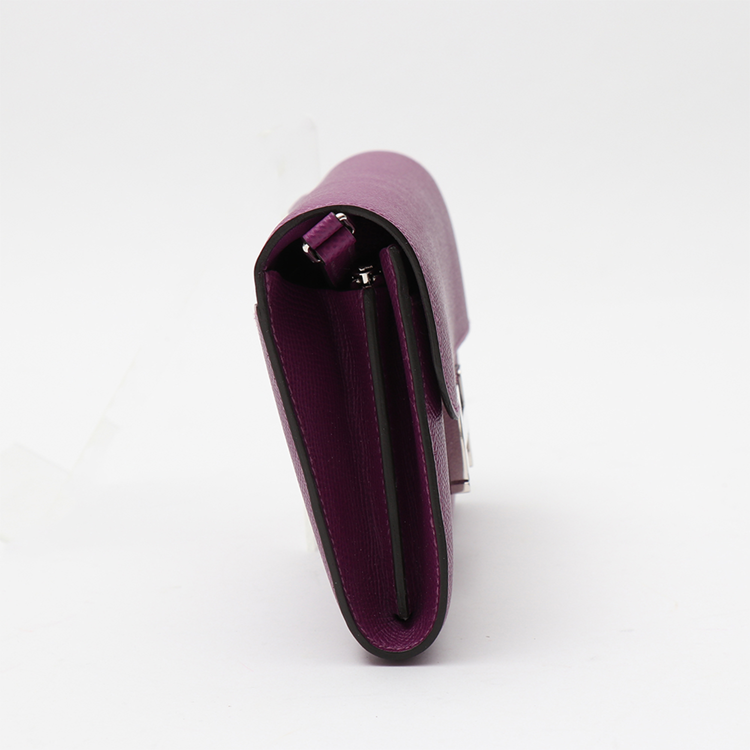 Hermès Constance Constance Long To Go shoulder bag  in purple Anemone epsom leather - Detail D6