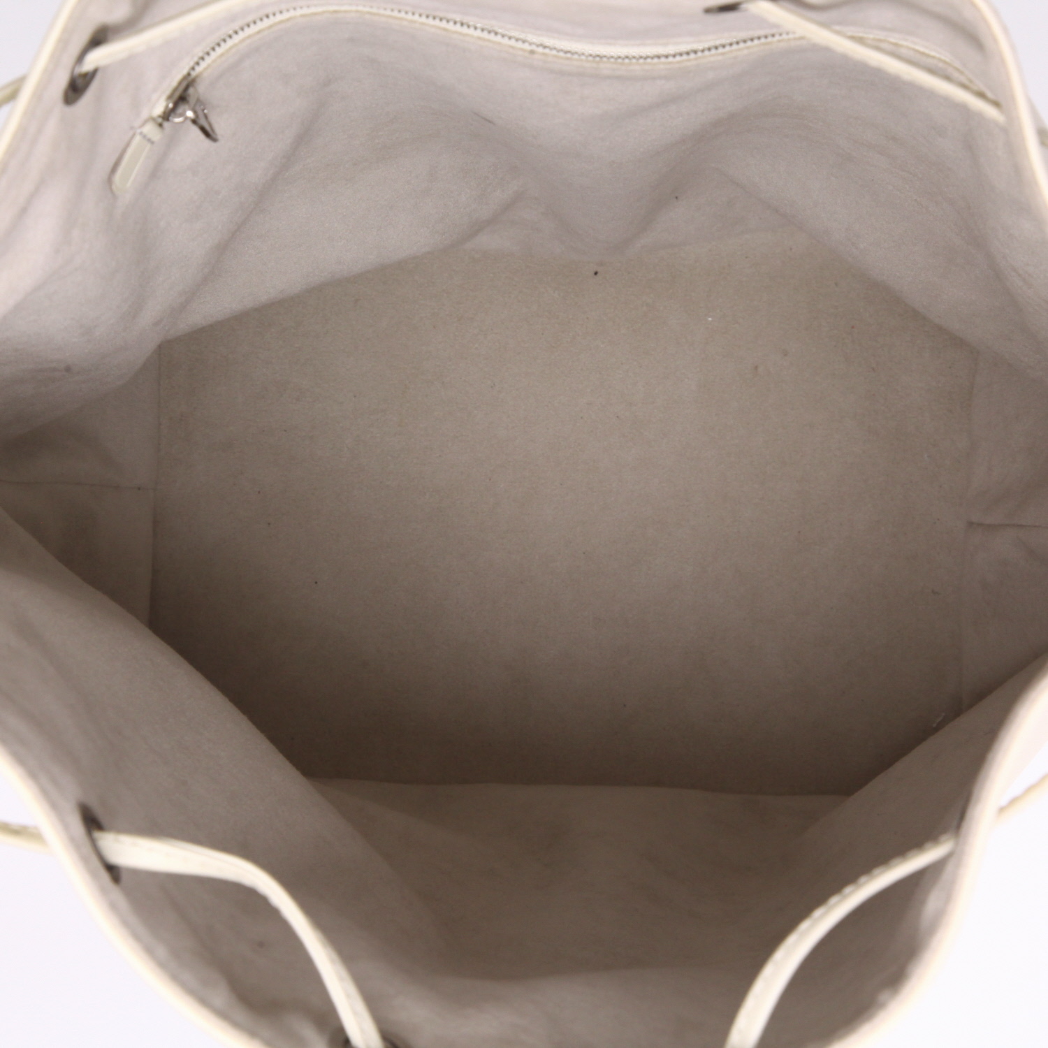 Louis Vuitton  Grand Noé shopping bag  in white epi leather - Detail D8