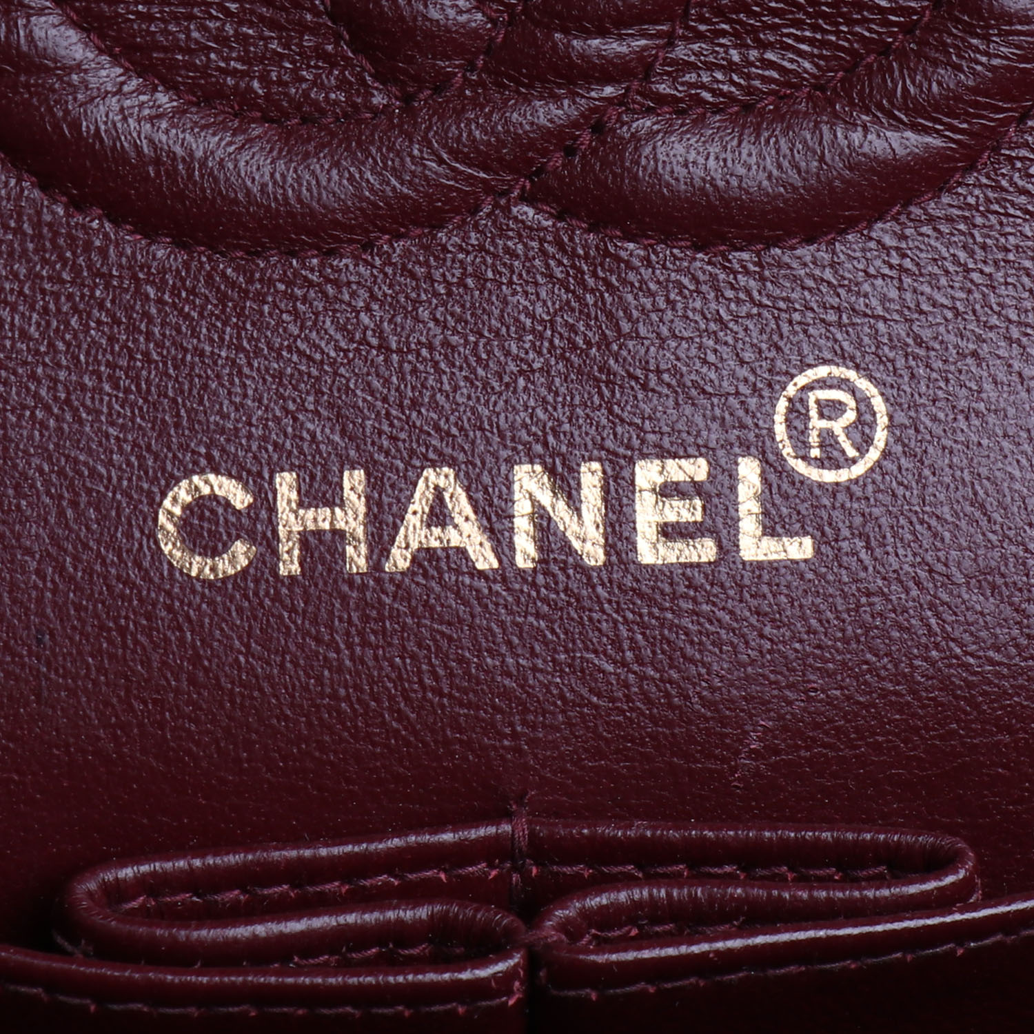 Chanel  Timeless small model  handbag  in black quilted leather - Detail D3