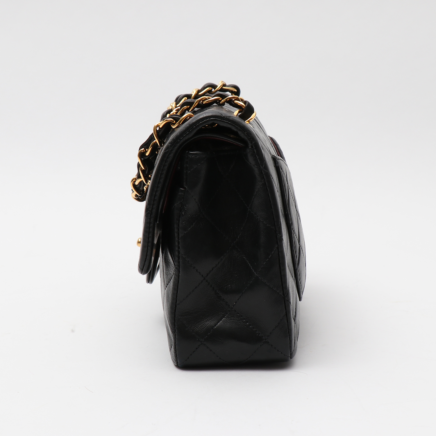 Chanel  Timeless small model  handbag  in black quilted leather - Detail D5