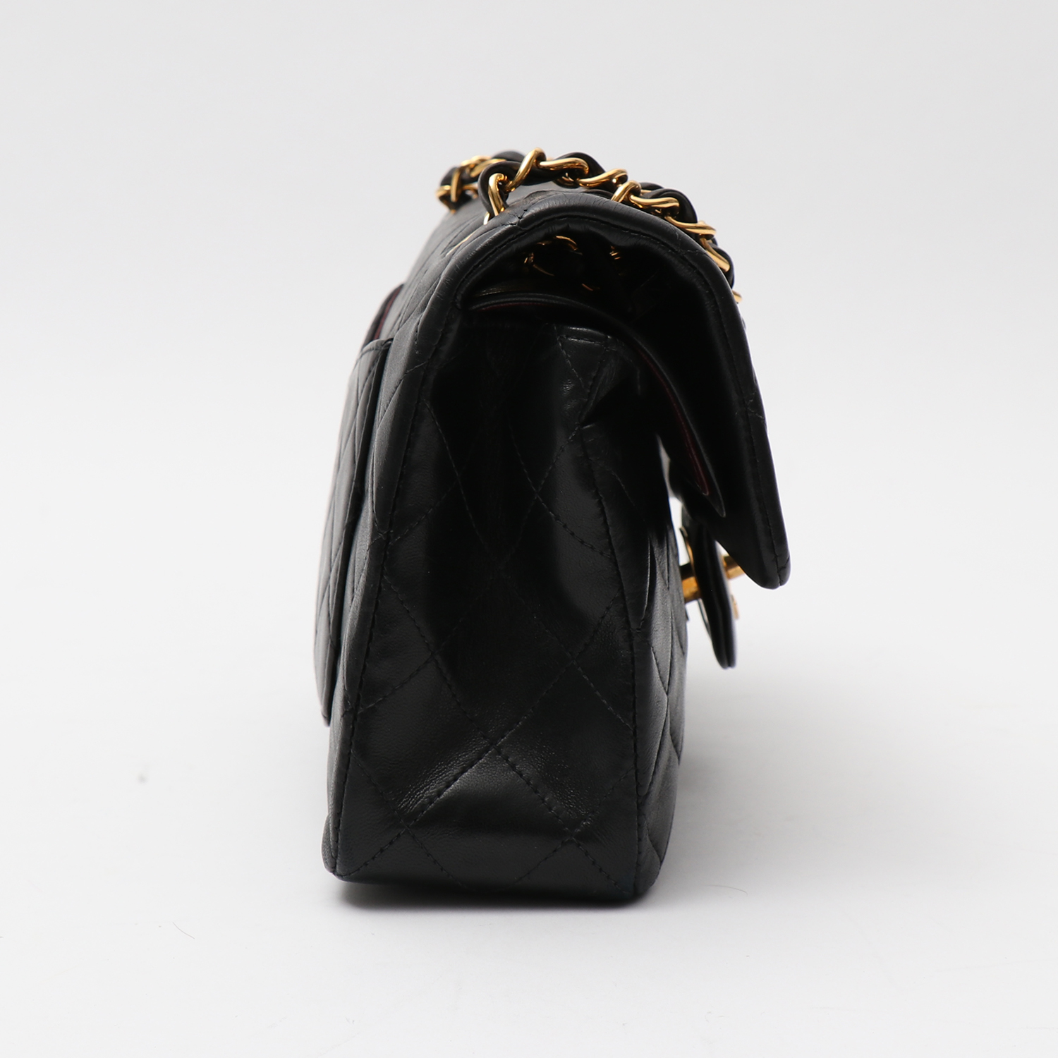 Sac à main Chanel  Timeless petit modèle  en cuir matelassé noir - Detail D6