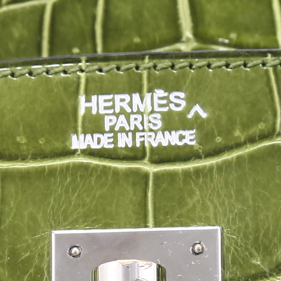 Bolso de mano Hermès  Birkin 35 cm en cocodrilo porosus verde anís - Detail D9