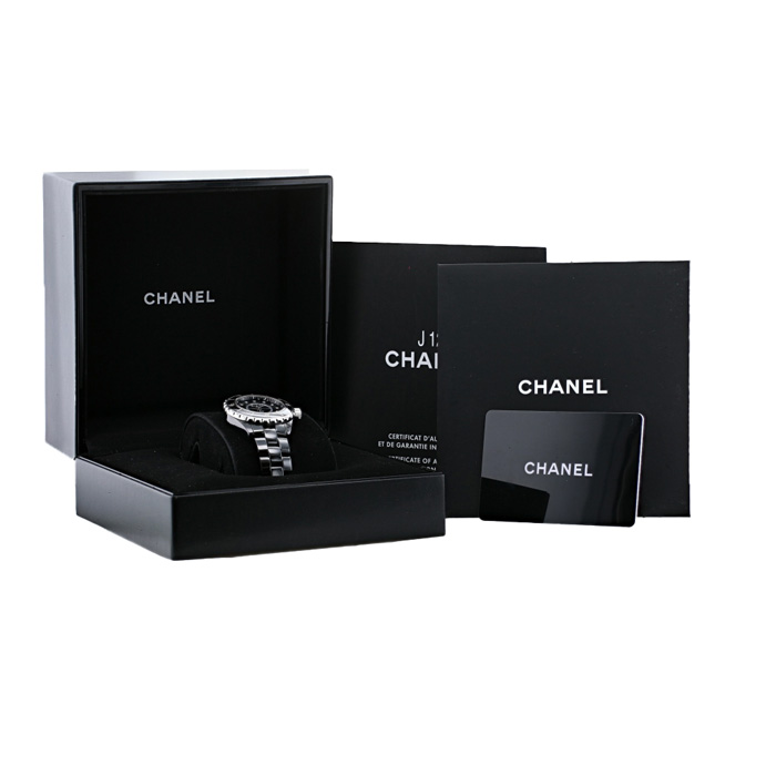 Montre Chanel J12 en céramique noire Vers 2017 - Detail D2