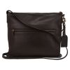 Louis Vuitton   shoulder bag  in brown leather - Detail D7 thumbnail