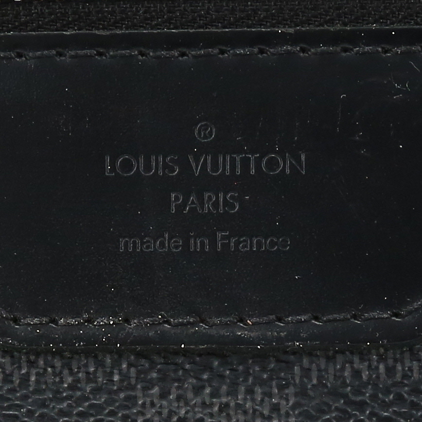 Louis Vuitton  Messenger shoulder bag  in anthracite grey damier graphite canvas  and black canvas - Detail D9