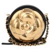 Chanel  Editions Limitées clutch  gilt metal  and black leather - Detail D2 thumbnail