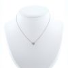 Collar De Beers Flower In The Wind de oro blanco y diamantes - 360 thumbnail