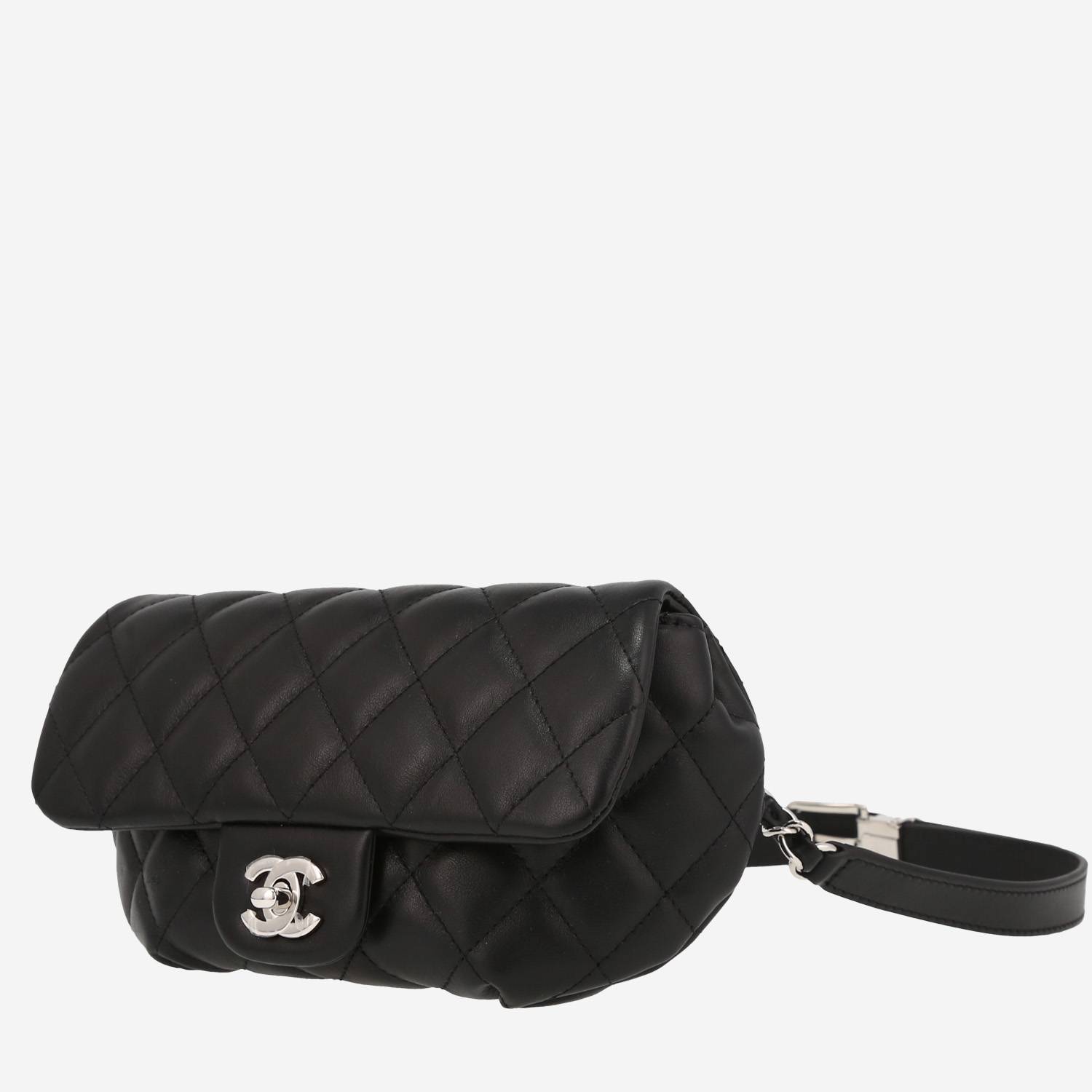 Bolsito-cinturón Chanel   en cuero acolchado negro