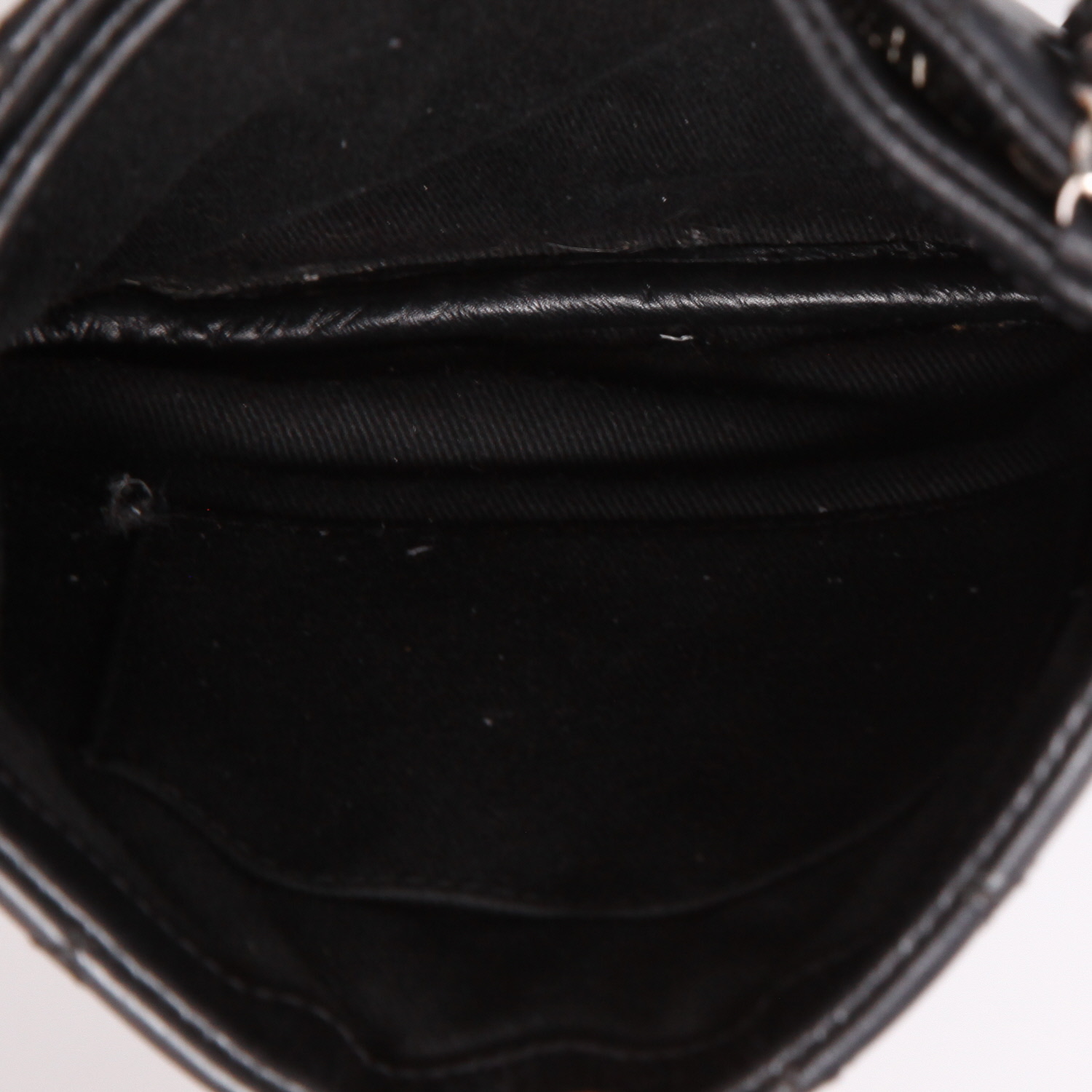 Chanel Pochette  in black quilted leather - Detail D8