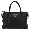 Prada   handbag  in black grained leather - Detail D2 thumbnail
