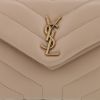 Saint Laurent  Toy Loulou shoulder bag  in beige chevron quilted leather - Detail D1 thumbnail