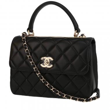 Chanel  Trendy CC handbag  in black quilted leather