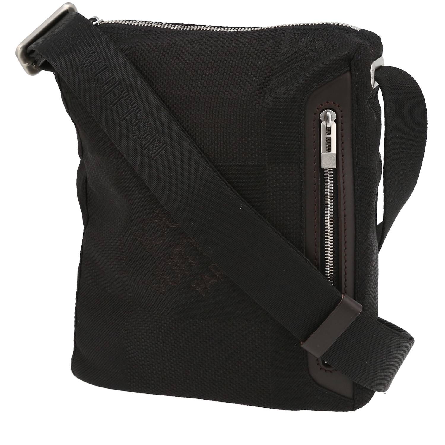 Louis Vuitton Shoulder bag 402415  Brightening up your waist bag