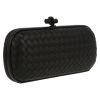 Bottega Veneta  Knot pouch  in black intrecciato leather - Detail D6 thumbnail