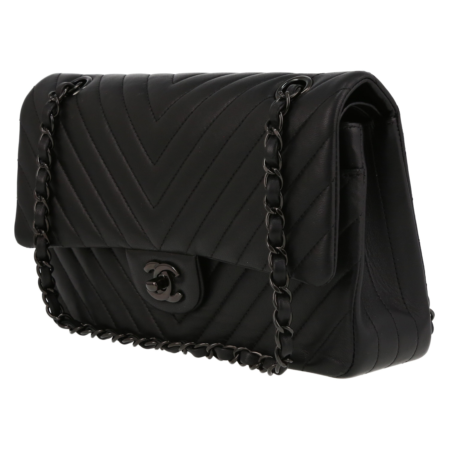 Sac à main Chanel Timeless en cuir matelassé noir - Detail D3