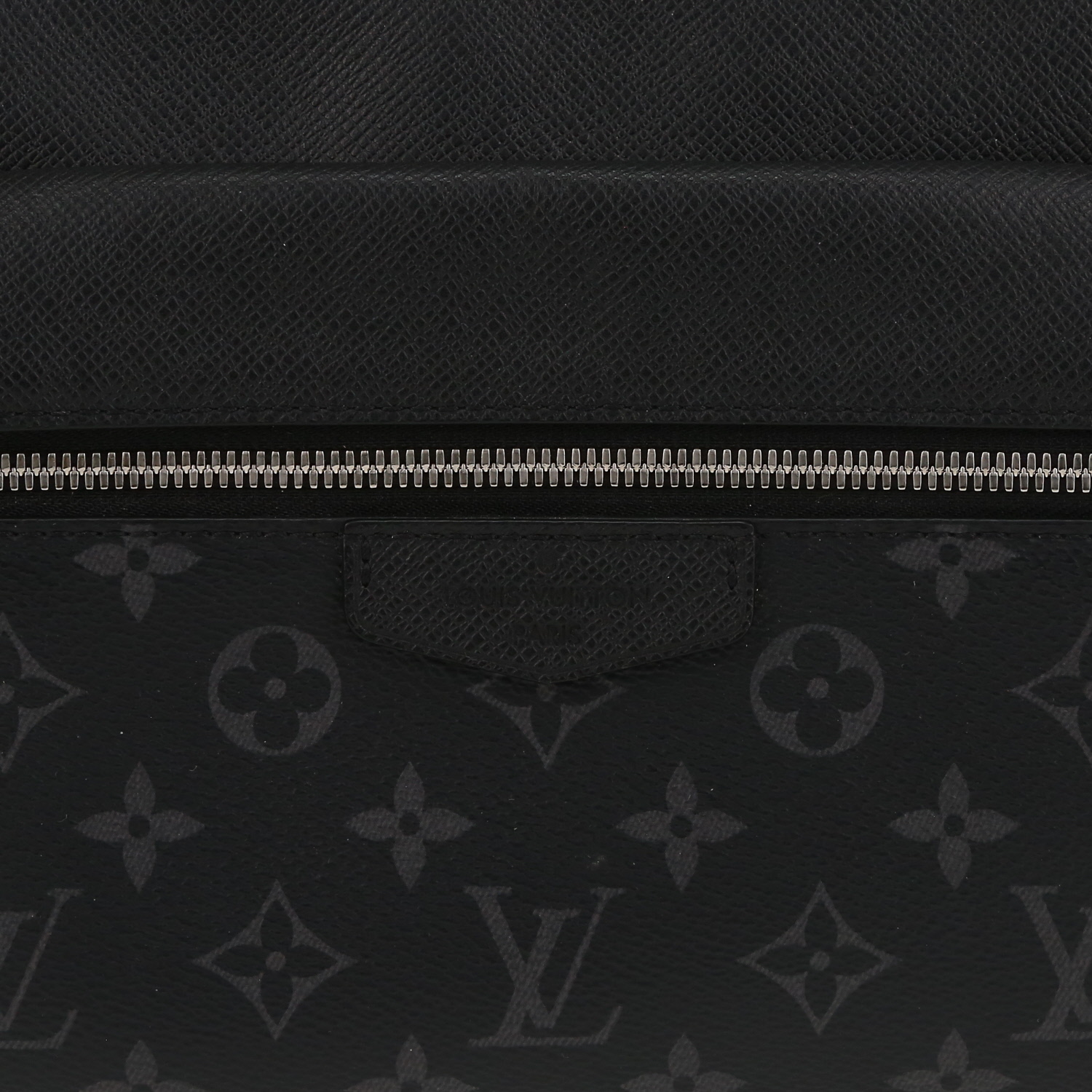 Bolso bandolera Louis Vuitton  Messenger en lona a cuadros y cuero negro - Detail D1