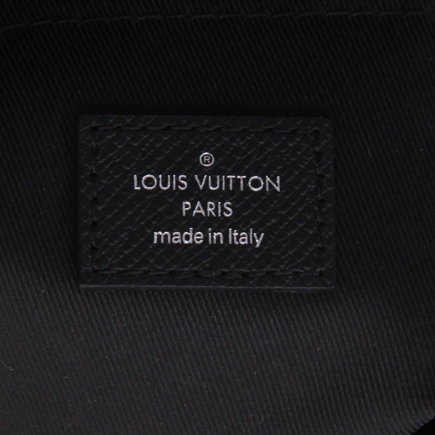 Bolso bandolera Louis Vuitton  Messenger en lona a cuadros y cuero negro - Detail D9