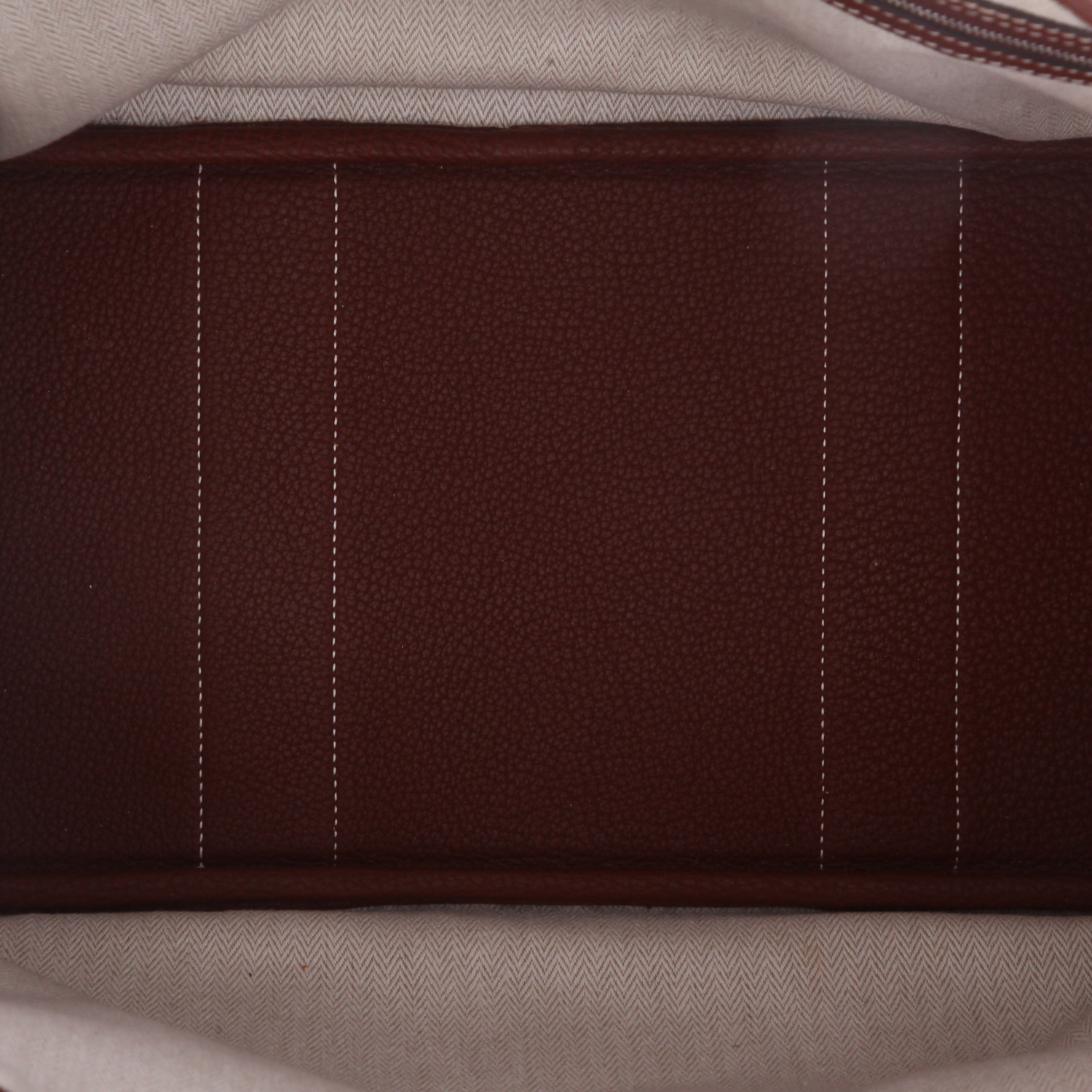 Hermès  Garden Party shopping bag  in burgundy Fjord leather - Detail D8