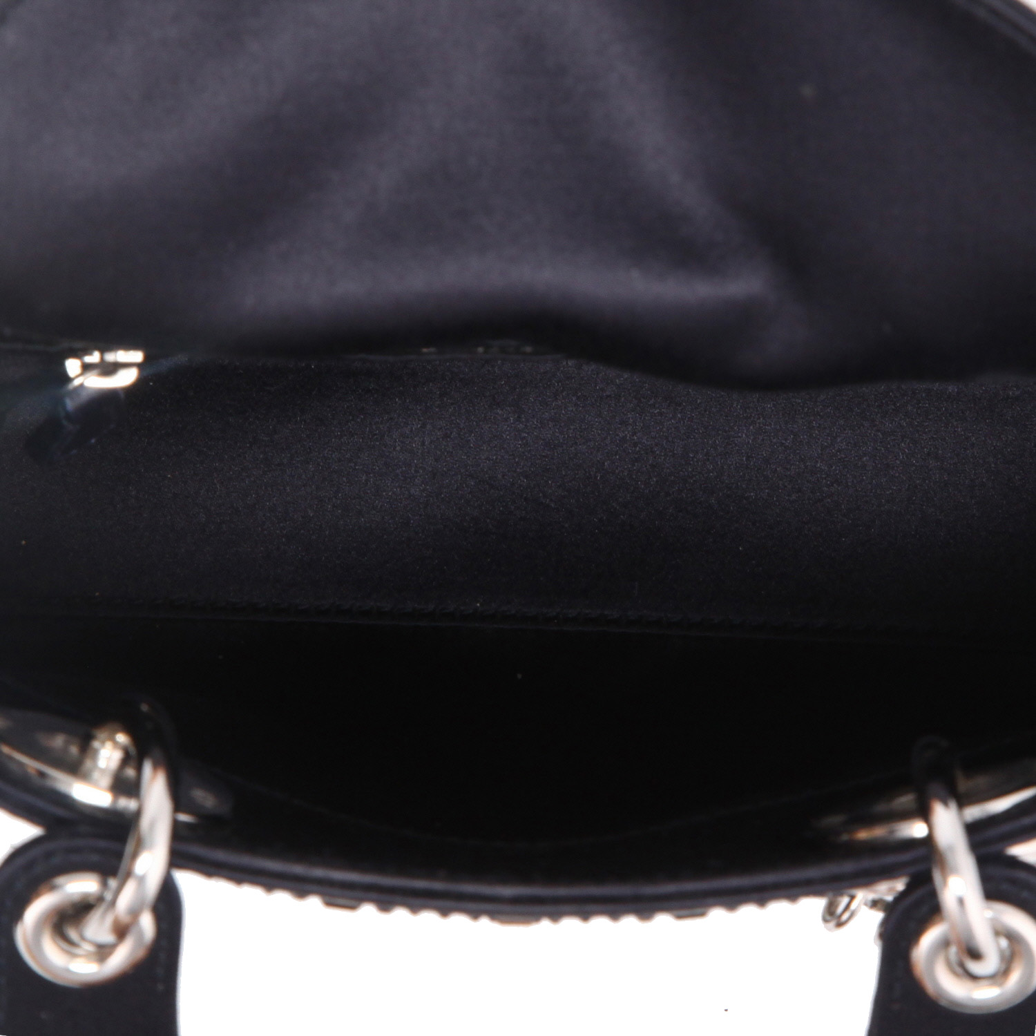 Bolso de mano Dior  Lady Dior en satén azul marino - Detail D8