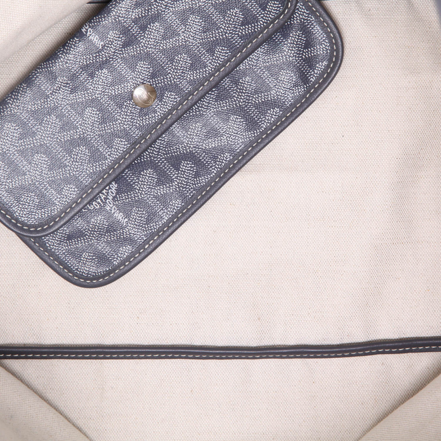 Shopping bag Goyard  Saint-Louis in tela Goyardine grigia e pelle grigia - Detail D8