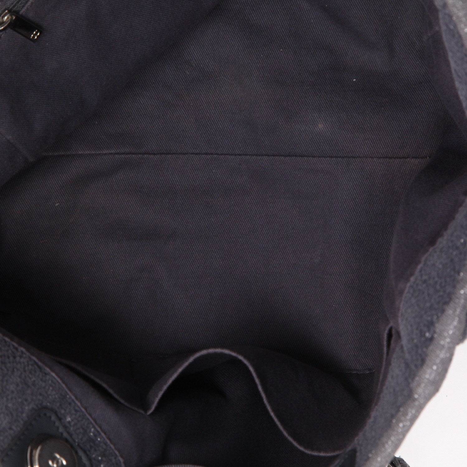 Sac cabas Chanel  Deauville en tweed bleu-marine et argenté et cuir bleu-marine - Detail D8