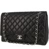 Chanel  Timeless Maxi Jumbo shoulder bag  in black quilted leather - 00pp thumbnail