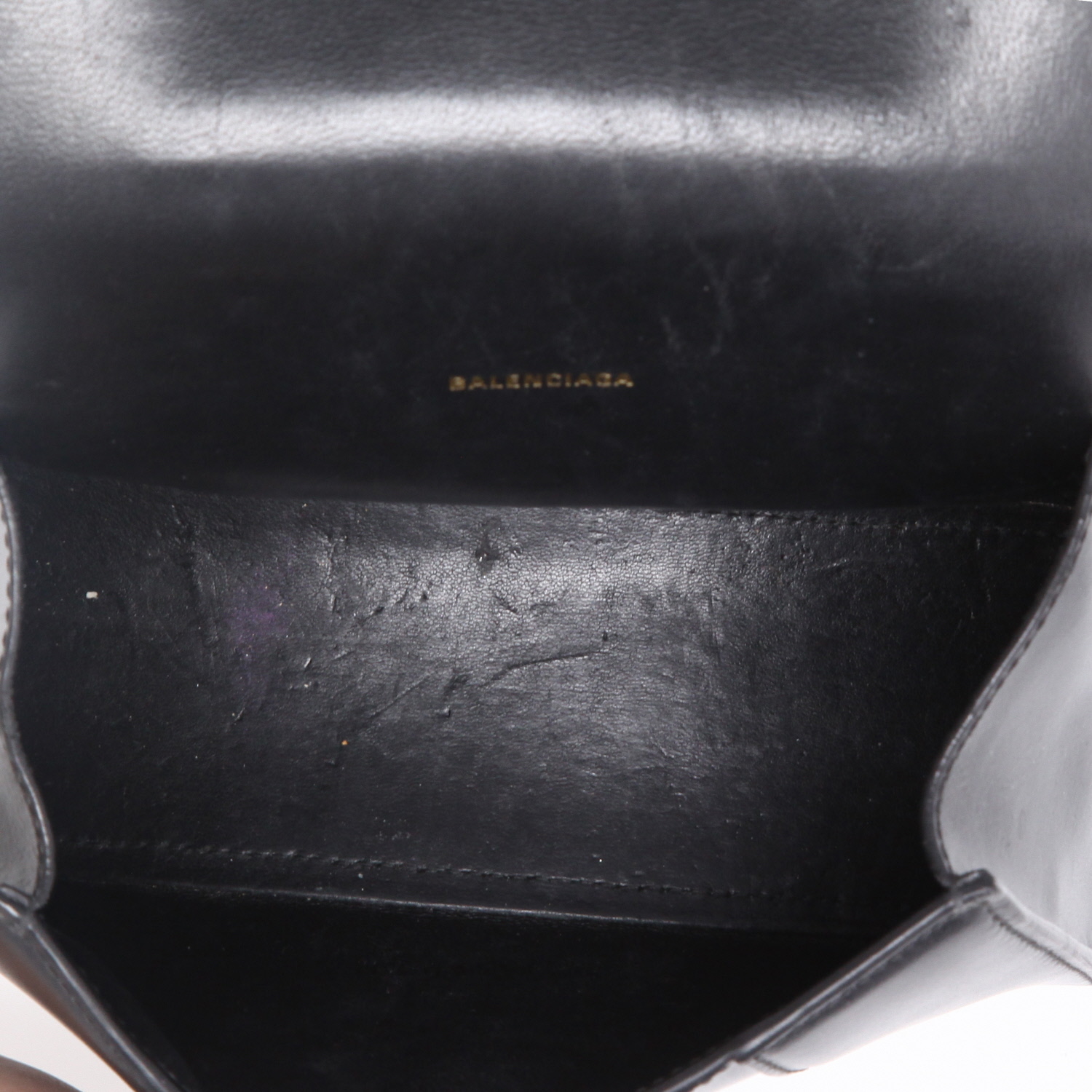 Sac à main Balenciaga Hourglass XS en cuir noir - Detail D8