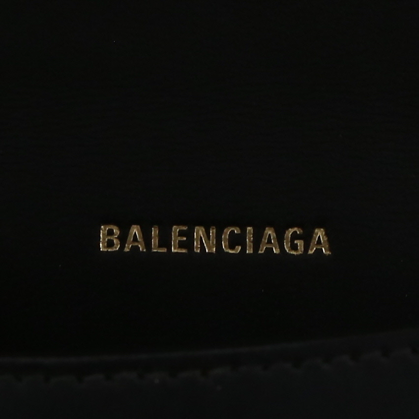 Bolso de mano Balenciaga  Hourglass XS  en cuero negro - Detail D9