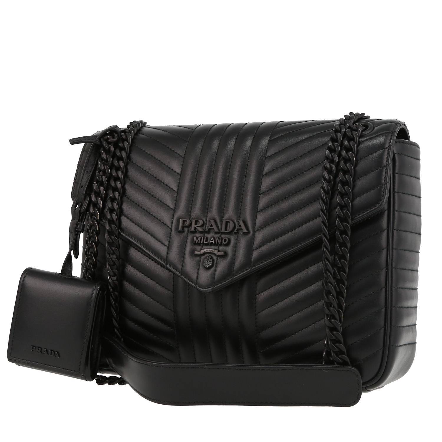 Diagramme Shoulder Bag In Black Quilted Leather