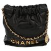 Bolso Cabás Chanel  22 mini  en cuero negro - Detail D2 thumbnail