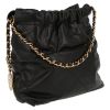 Bolso Cabás Chanel  22 mini  en cuero negro - Detail D6 thumbnail