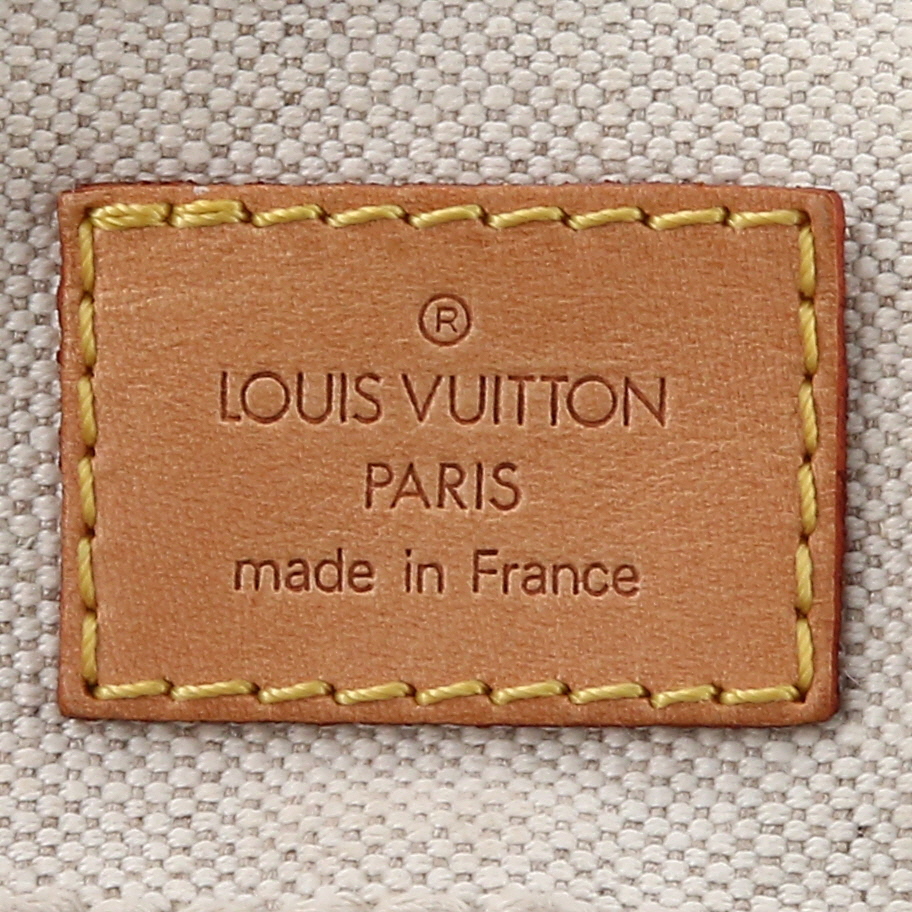 Bolso Cabás Louis Vuitton  Edition Limitée Trunks & bags en lona beige - Detail D9