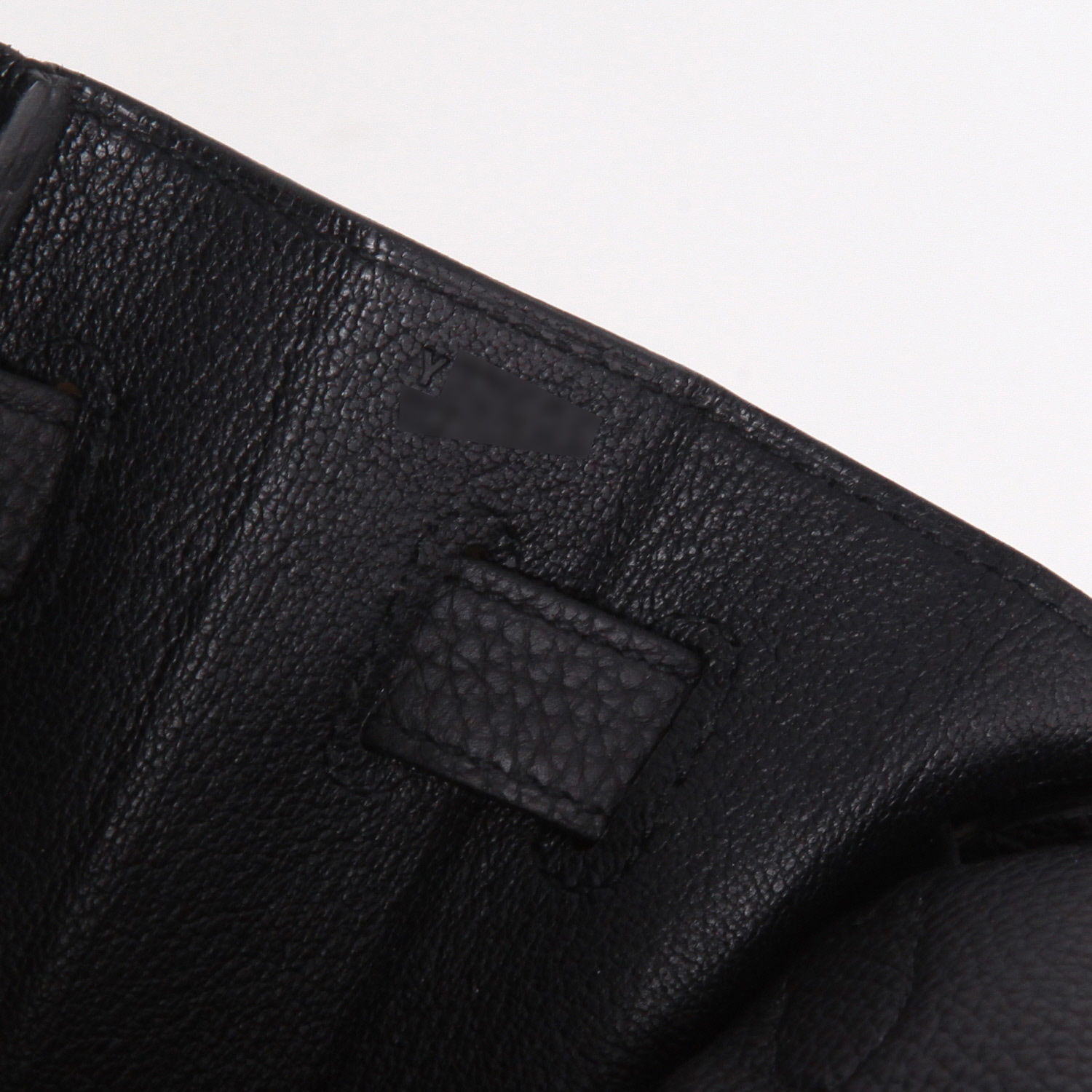 Bolso de mano Hermès  Kelly 35 cm en cuero togo negro - Detail D4
