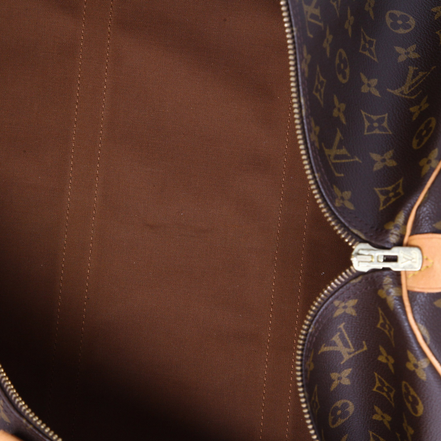 Sac de voyage Louis Vuitton  Keepall 60 en toile monogram marron et cuir naturel - Detail D8