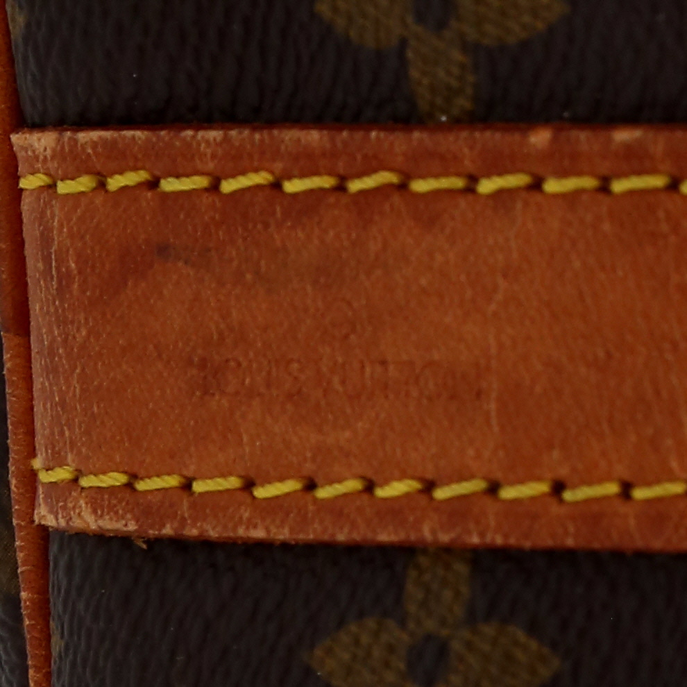Bolsa de viaje Louis Vuitton  Keepall 50 en lona Monogram marrón y cuero natural - Detail D9