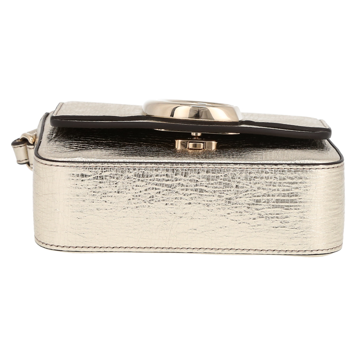 Chloé C shoulder bag in gold grained leather - Detail D4